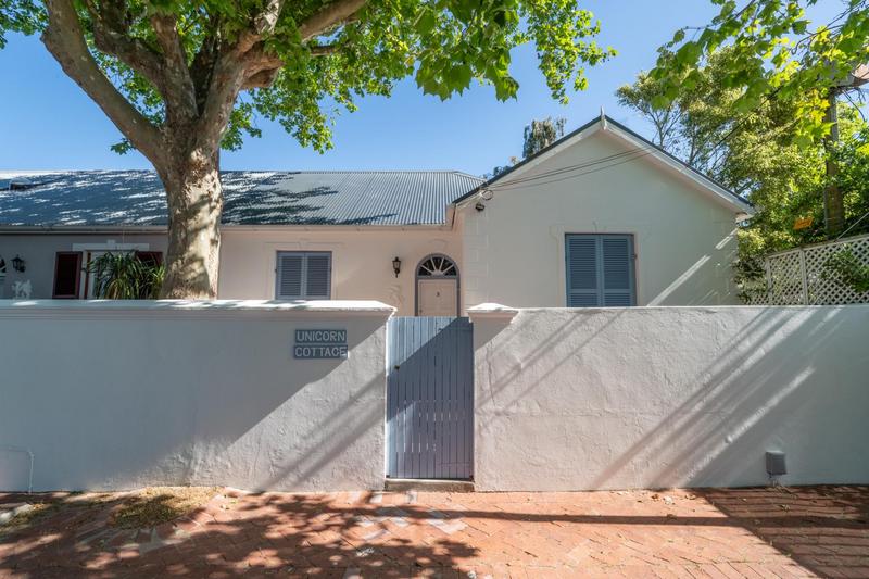 2 Bedroom Property for Sale in Harfield Village Western Cape